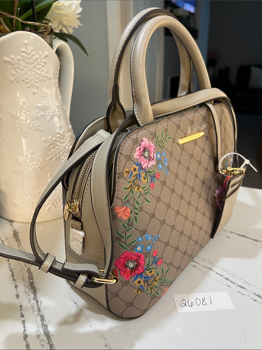 Steve Madden Beige Floral-Embroidered Dome Satchel - Picture 13 of 16
